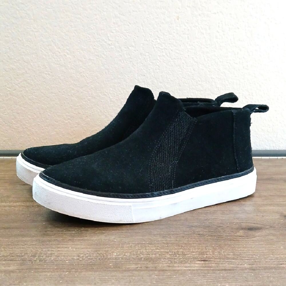TOMS Bryce Women's Slip On Shoes Black Suede